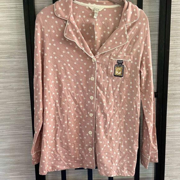 Soma Tops - NWT Soma adorable cotton long sleeve button-down pajama shirt pink perfume bottl